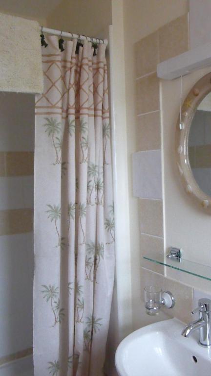 Bayview Guest House سانت هلير جيرسي الغرفة الصورة
